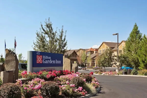 Photo 1 - Hilton Garden Inn Bend