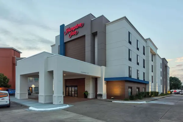 Photo 1 - Hampton Inn Norfolk