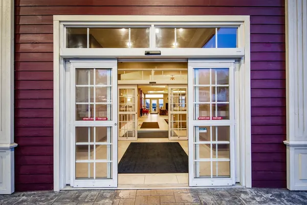 Photo 1 - Holiday Inn Express And Suites Astoria by IHG