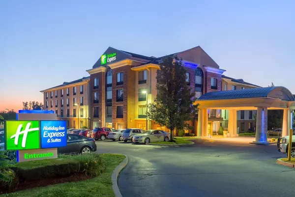 Photo 1 - Holiday Inn Express Hotel & Suites Auburn, an IHG Hotel