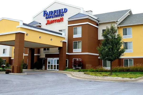 Photo 1 - Fairfield Inn & Suites by Marriott Fairmont