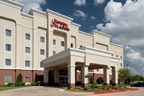 Photo 1 - Hampton Inn & Suites Texarkana