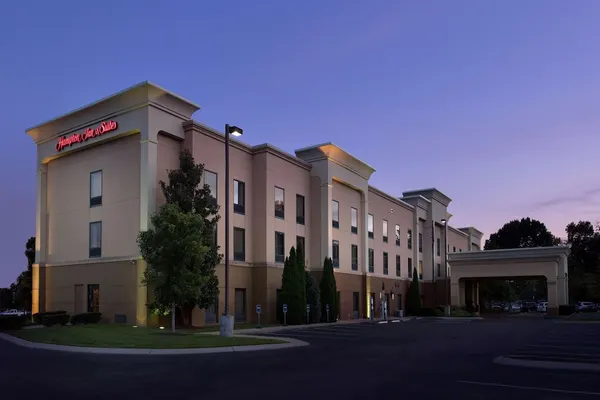 Photo 1 - Hampton Inn & Suites Nashville-Smyrna