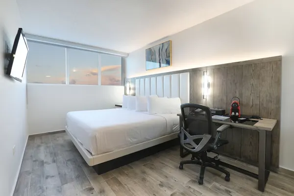 Photo 1 - San Juan Airport Hotel