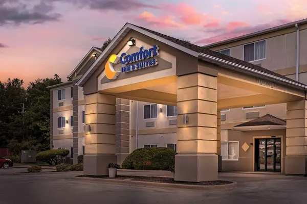 Photo 1 - Comfort Inn & Suites East Moline near I-80