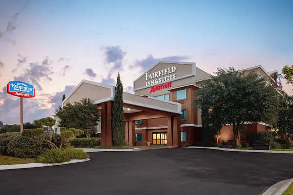 Photo 1 - Fairfield Inn & Suites by Marriott San Angelo