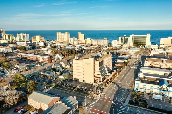 Photo 1 - The Atrium Resort, Virginia Beach by Vacatia