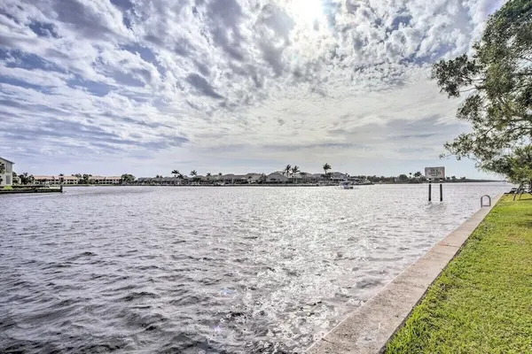 Photo 1 - Port of the Islands Everglades Adventure Resort
