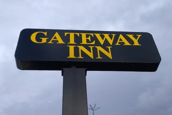 Photo 1 - Gateway Inn - Savannah