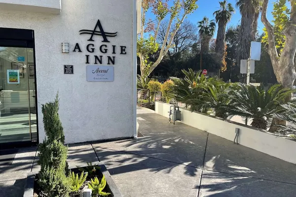 Photo 1 - Aggie Inn, Ascend Hotel Collection