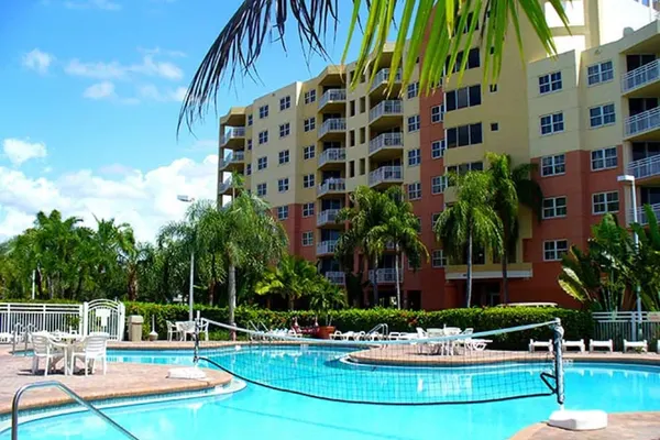 Photo 1 - Vacation Village at Bonaventure, Fort Lauderdale