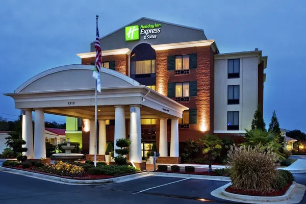 Photo 1 - Holiday Inn Express McDonough by IHG