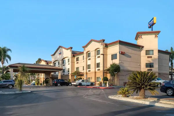 Photo 1 - Comfort Suites Redlands