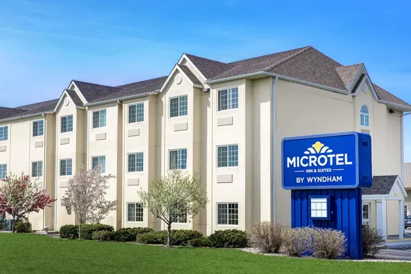 Photo 1 - Microtel Inn & Suites by Wyndham Mankato