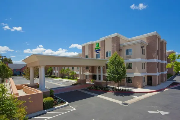 Photo 1 - Holiday Inn Express Hotel & Suites Livermore, an IHG Hotel