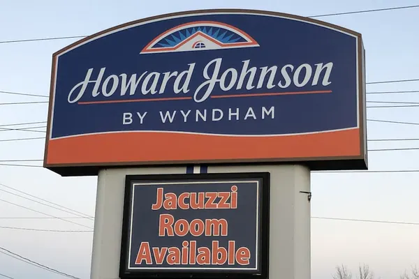 Photo 1 - Howard Johnson by Wyndham Hartford South – Rocky Hill