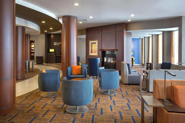 Photo 1 - Courtyard by Marriott Boston-South Boston