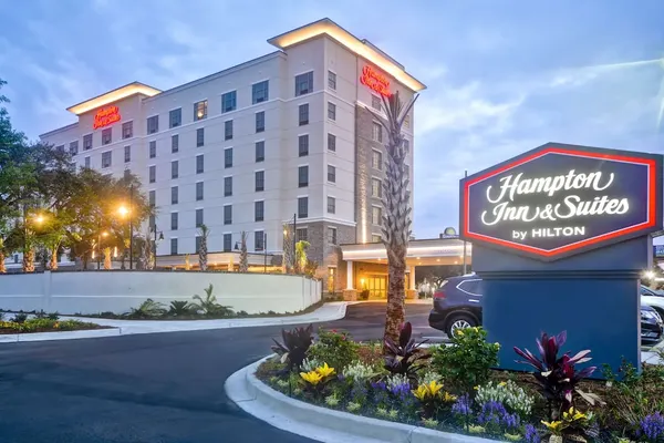 Photo 1 - Hampton Inn & Suites Charleston Airport