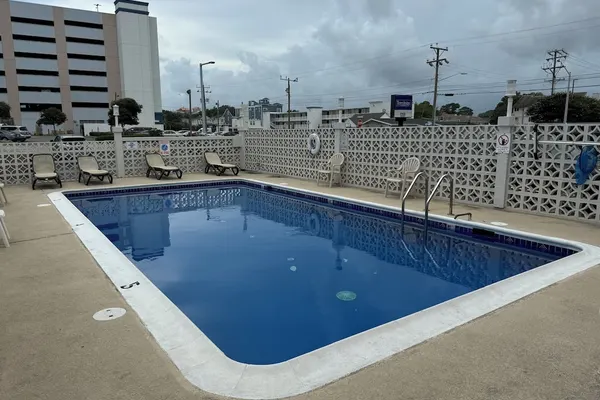 Photo 1 - Atlantic Inn