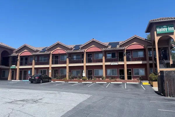 Photo 1 - Valley Inn