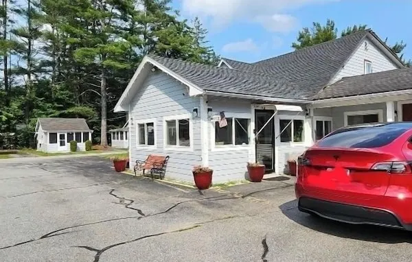 Photo 1 - Pilgrim Inn & Cottages
