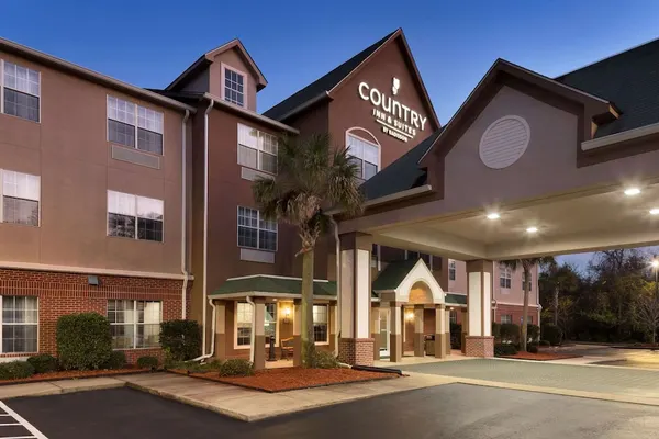 Photo 1 - Country Inn & Suites by Radisson, Brunswick I-95, GA