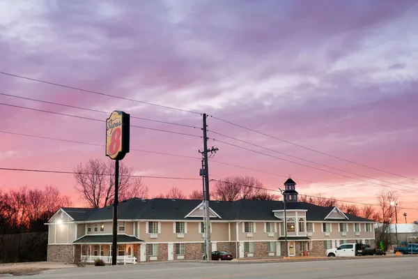 Photo 1 - Super 8 by Wyndham Arkansas City KS