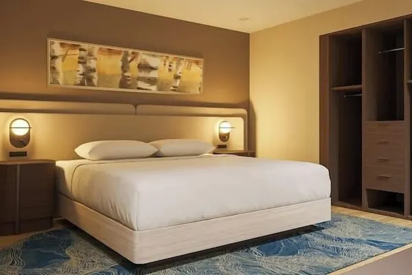Photo 1 - DoubleTree by Hilton Brunswick