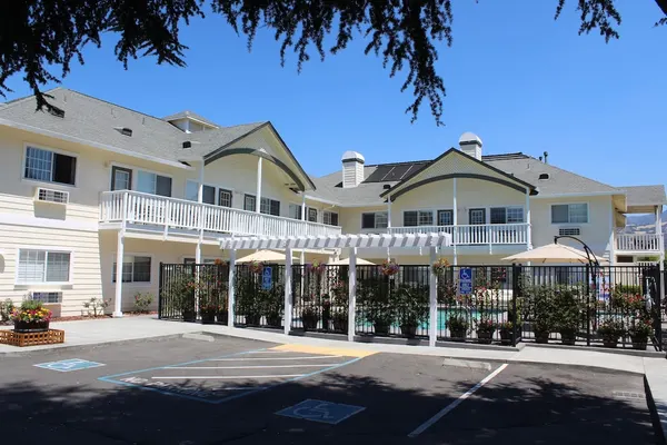 Photo 1 - Geyserville Inn