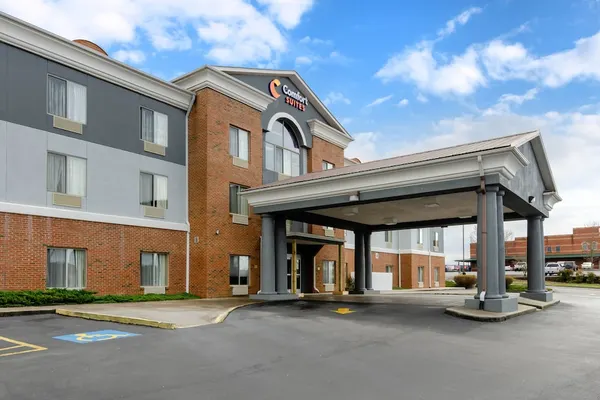 Photo 1 - Comfort Suites Abingdon I-81