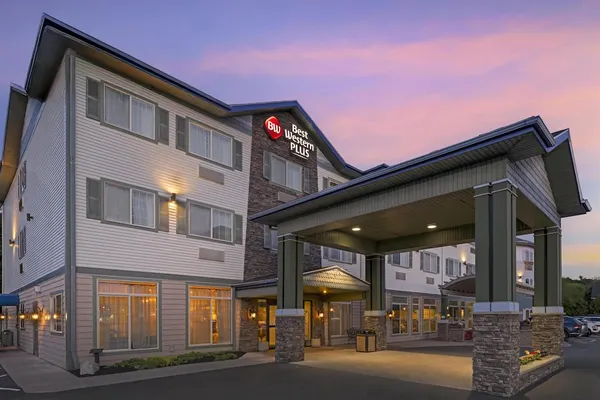 Photo 1 - Best Western Plus Vineyard Inn & Suites