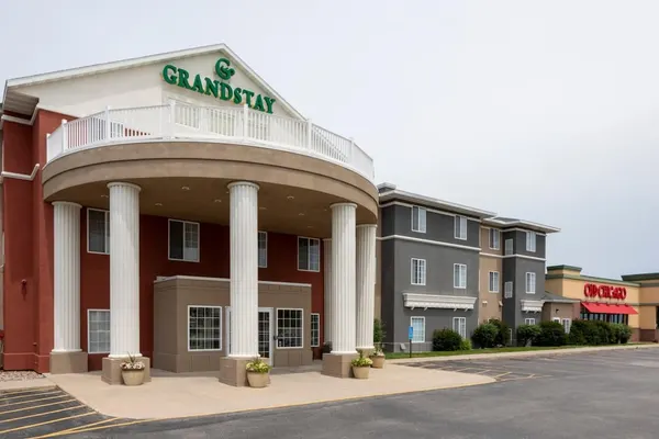 Photo 1 - GrandStay Hotel & Suites