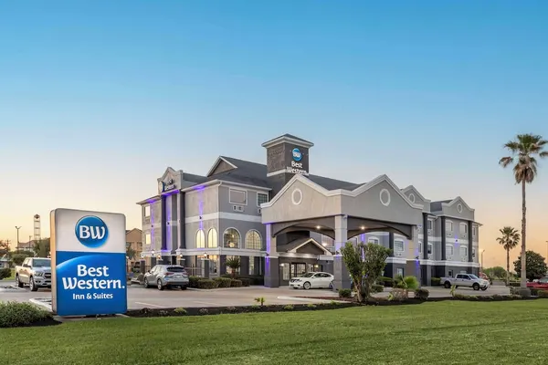 Photo 1 - Best Western Texas City I-45