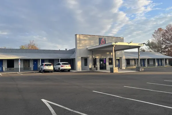 Photo 1 - Motel 6 East Windsor, NJ - Hightstown