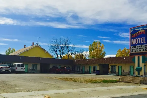 Photo 1 - Western Motel
