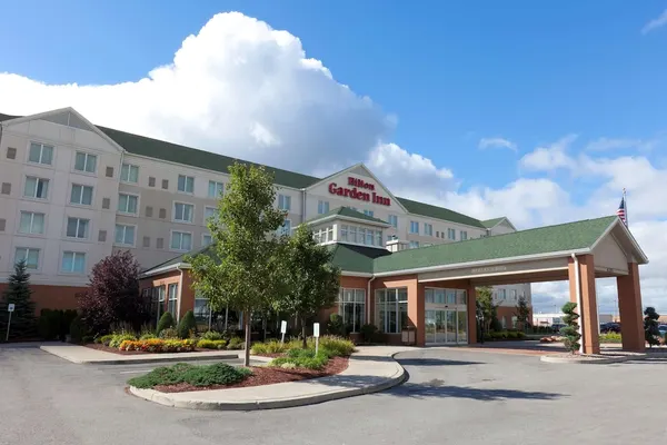 Photo 1 - Hilton Garden Inn Buffalo Airport