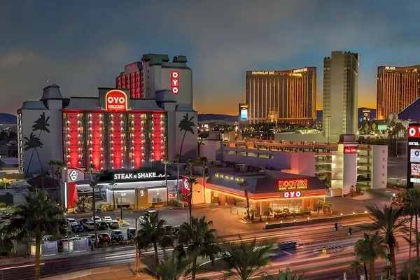 Photo 1 - OYO Hotel and Casino Las Vegas