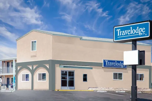 Photo 1 - Travelodge by Wyndham Barstow