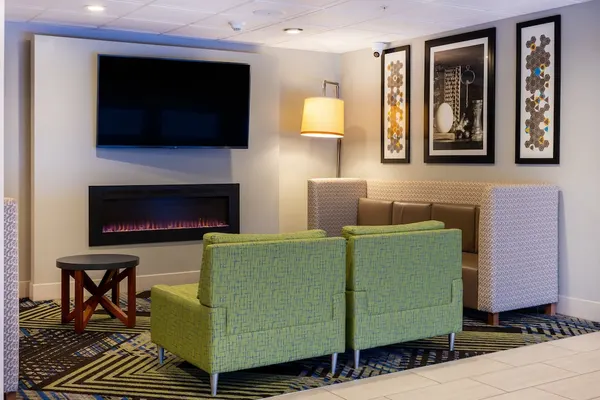 Photo 1 - Holiday Inn Express Hotel & Suites Salisbury - Delmar by IHG