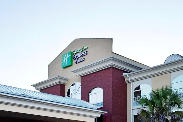 Photo 1 - Holiday Inn Express Hotel & Suites Camden-I20 (Hwy 521) by IHG