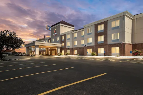 Photo 1 - Comfort Suites Mount Vernon