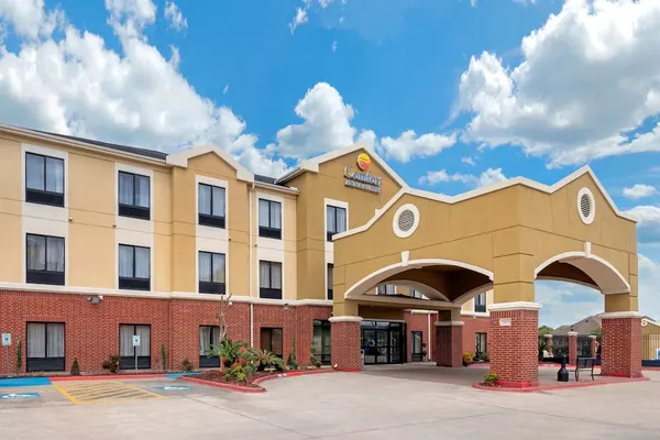 Photo 1 - Comfort Inn & Suites Port Arthur-Port Neches