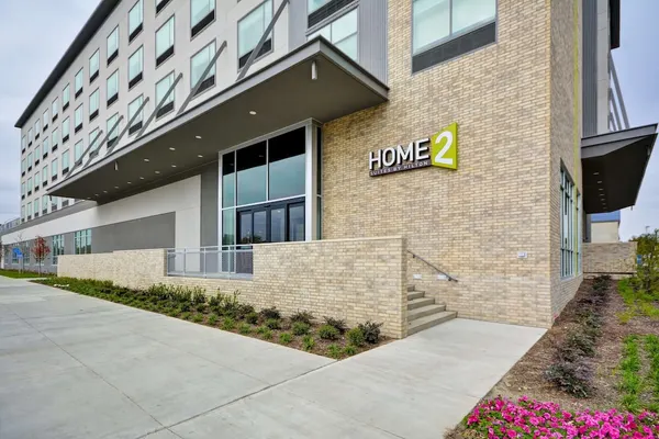 Photo 1 - Home2 Suites by Hilton Dallas Downtown at Baylor Scott & White