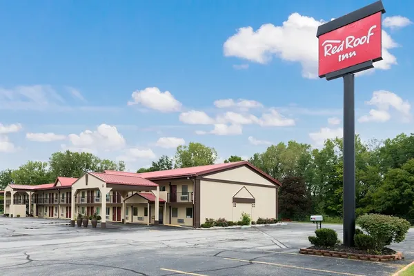 Photo 1 - Red Roof Inn Marion, IN