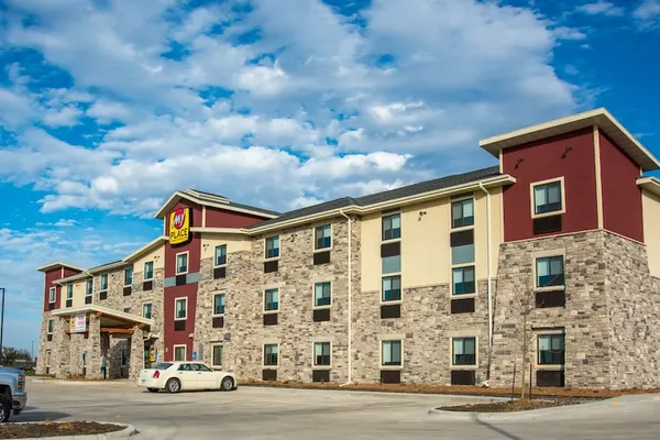 Photo 1 - My Place Hotel - Altoona/Des Moines, IA