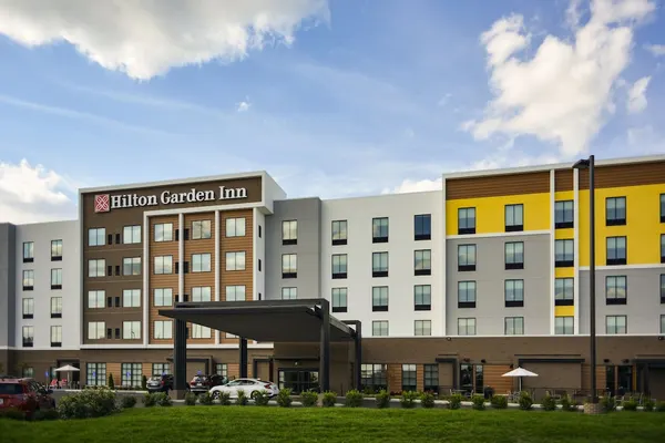 Photo 1 - Hilton Garden Inn Louisville Mall of St. Matthews