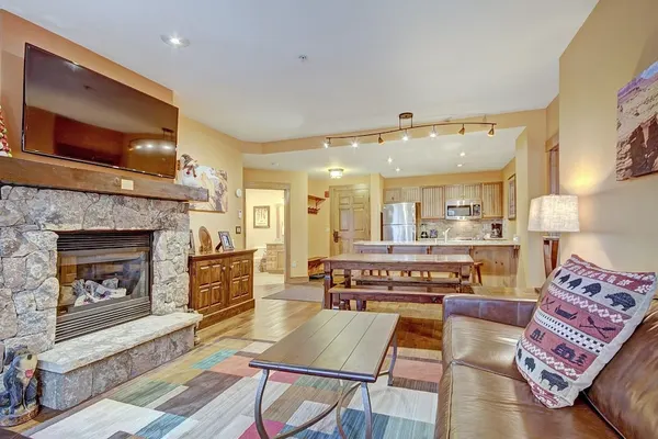 Photo 1 - Luxe 2br 2ba - Rocky Mountain Views + Walk To Mainstreet 2 Bedroom Apts by RedAwning