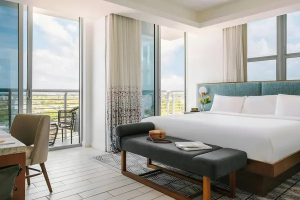 Photo 1 - The Circ Hotel Hollywood, Sonder by Marriott Bonvoy