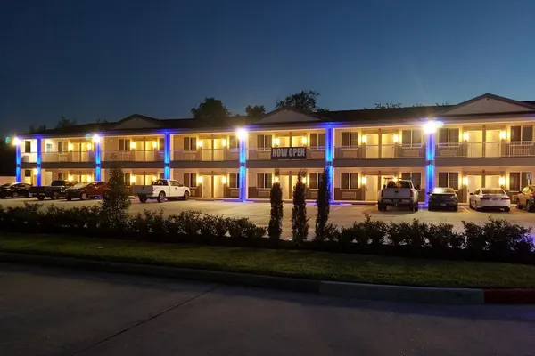 Photo 1 - Palace Inn Blue Tomball Parkway