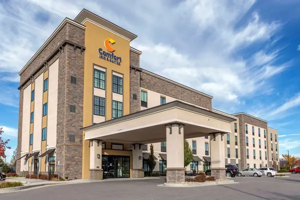 Photo 1 - Comfort Inn & Suites Salt Lake City Airport